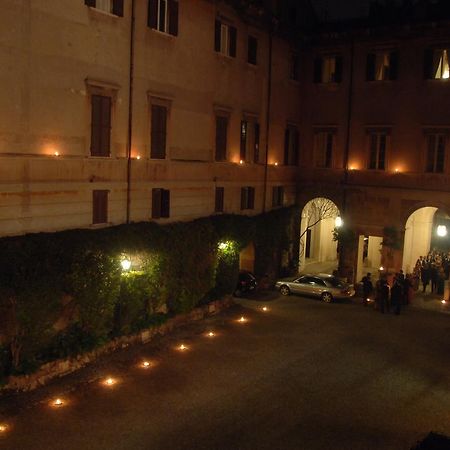 Relais Palazzo Orsini Hotel Rome Exterior photo